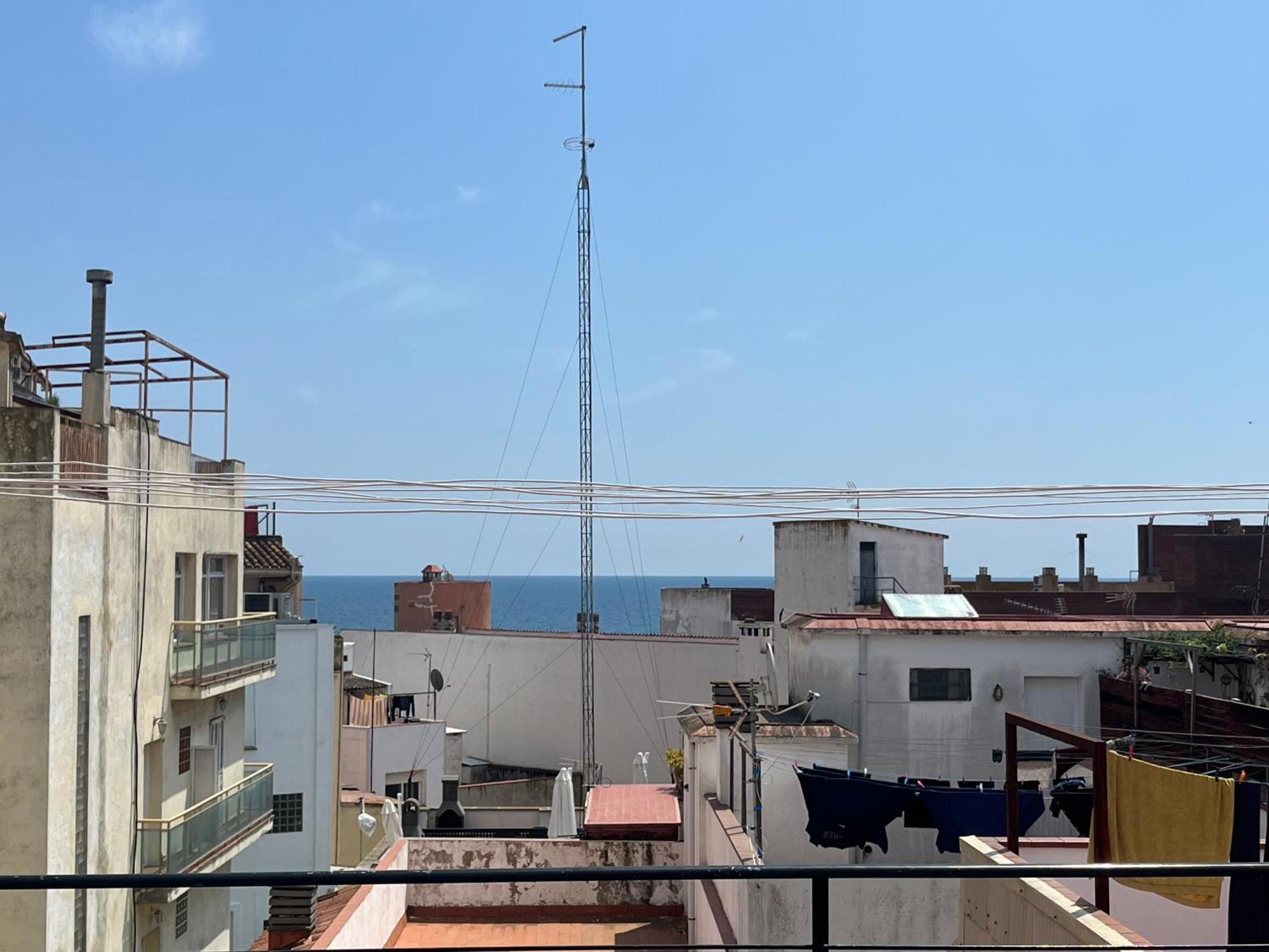 Apartamento Muy Comodo Cerca De La Playa 滨海略雷特 外观 照片